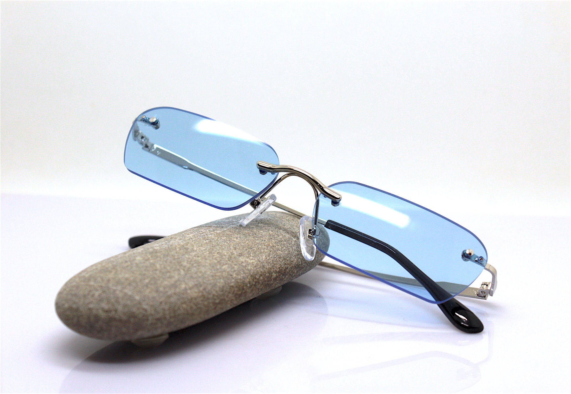 Occhiali Da Sole Firmati Uomo Donna Montatura Quadrata Semi Senza Montatura Con Lenti Polarizzate, Protezione Anti UV, Tendenza 2024, Affari Di Guida Da 25,92 € | DHgate