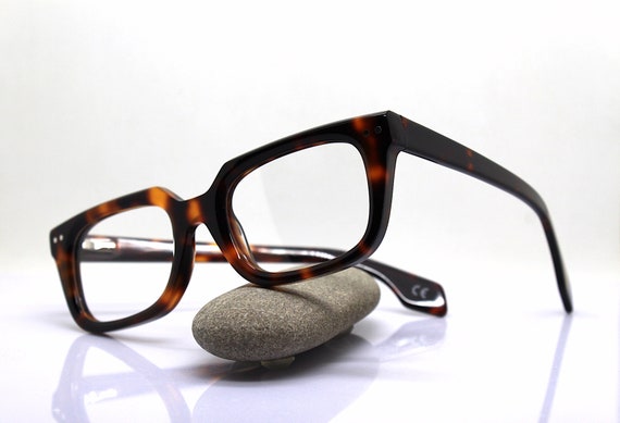 Classic rectangular eyewear optical frame tortois… - image 8