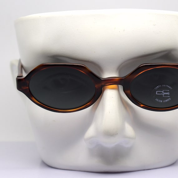 MADE IN ITALY Oval Hexagonal Sunglasses Man Woman Tortoise  display picture 2