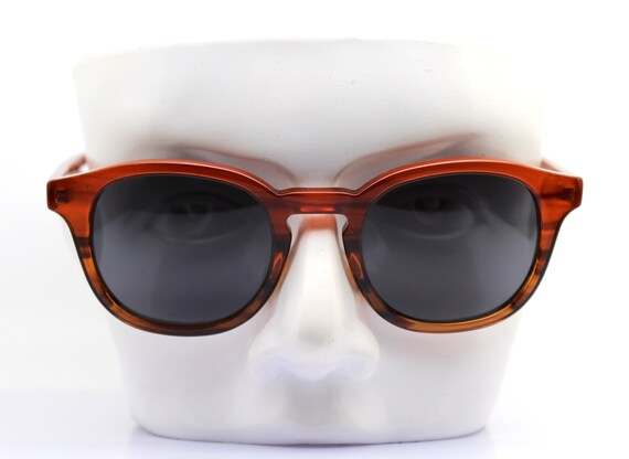 Sunglasses man woman classic oval style tone-on-t… - image 3