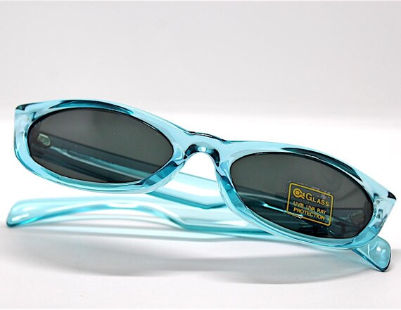 Occhiali vetro azzurro sale