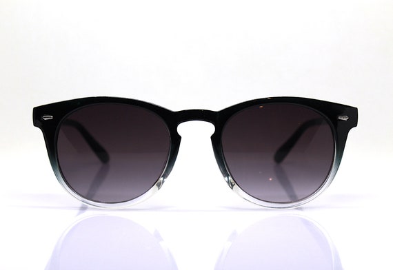 Classic round oval sunglasses man woman black tra… - image 5