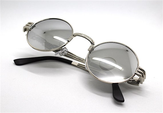 Retro Round Silver Mirror Sunglasses for Men and Women  display picture 1