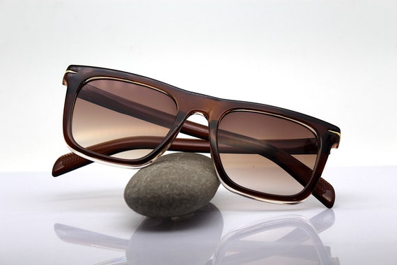 Square classic sunglasses man brown frame gradien… - image 7