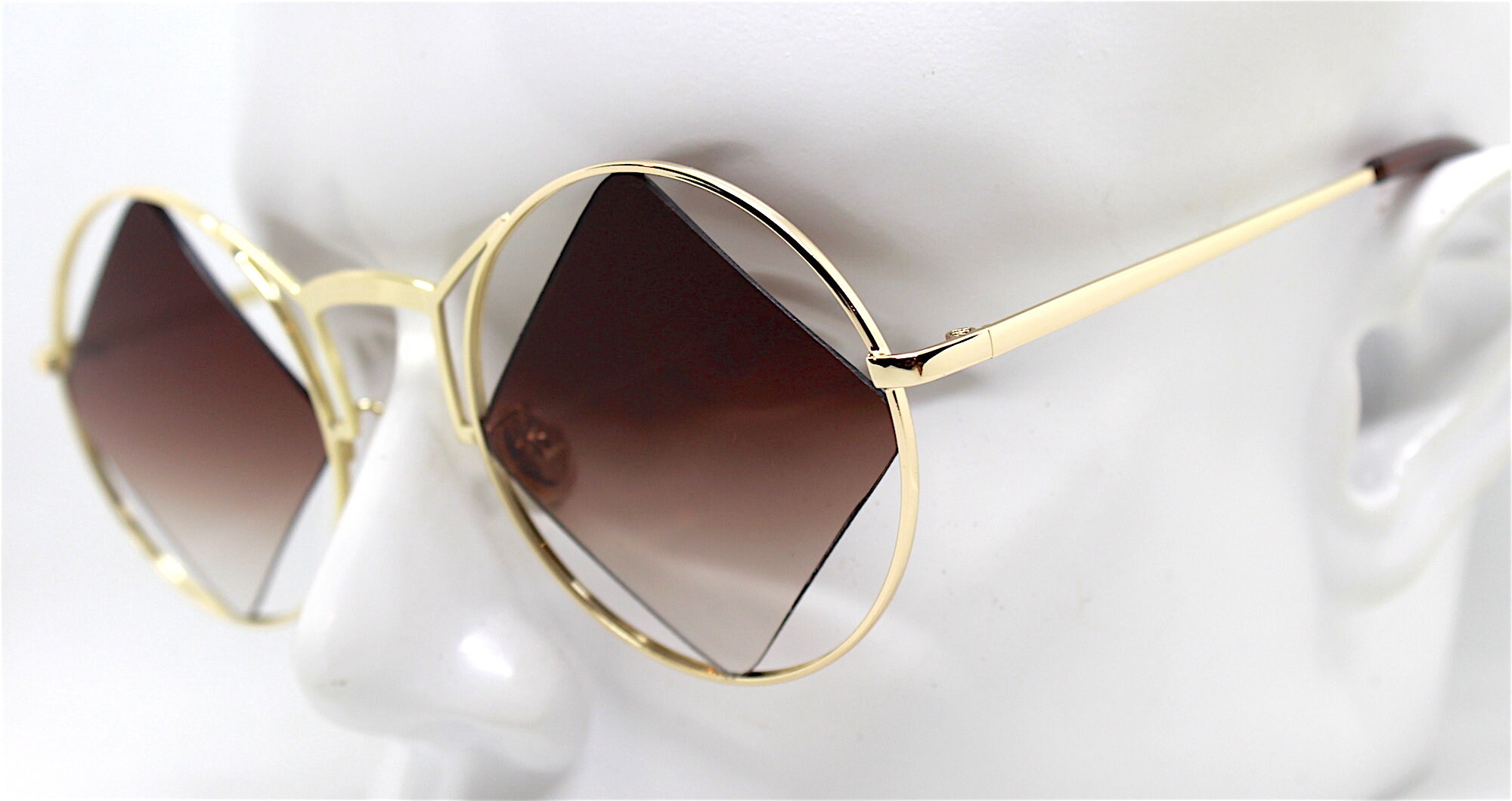 Big round Sunglasses woman rhombus diamond gold frame brown gradient