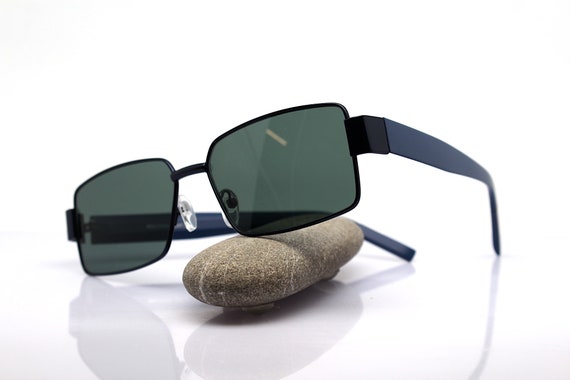 Faceted rectangular geometric sunglasses man blue… - image 8