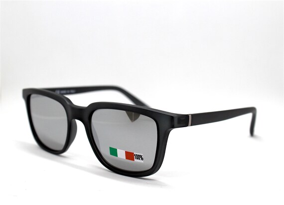 MADE IN ITALY Square classic sunglasses man dark … - image 4