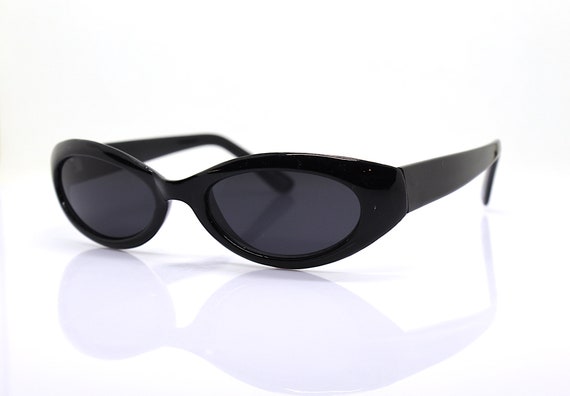 Classic low oval cat eye rectangular sunglasses w… - image 1