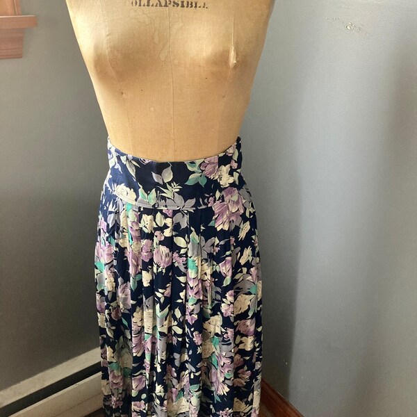 VINTAGE 90S NAVY BLUE LAURA ASHLEY FLROAL MAXI SKIRT XS 6