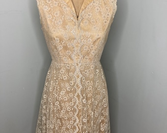 1960s Vintage Wilson Folmar Beige Sparkle Lace Party Holiday Dress