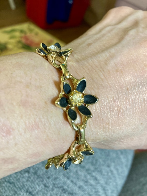 Fabulous Vintage Bracelet Gold Tone Flower with  R