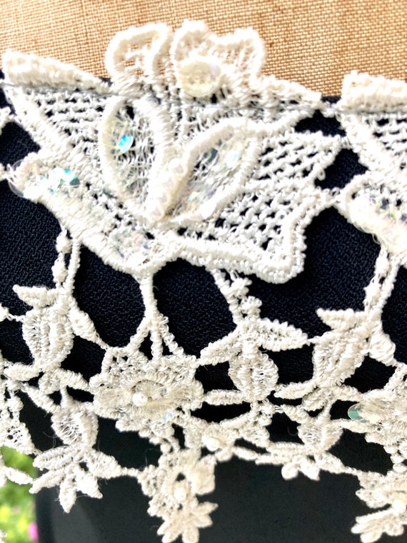 Gorgeous Vintage 1980s Black Dress Amazing Detail… - image 6