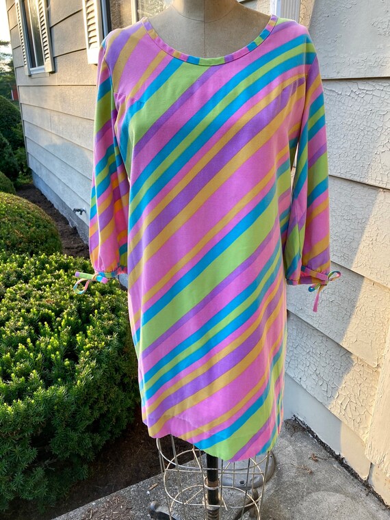 Sweet Vintage 1960s Knee Length Rainbow Dress - image 2