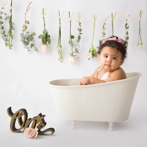 Footed Vintage Bathtub - Bumpy Textured - White - Model 2, Newborn Photography Prop - Ready to Ship