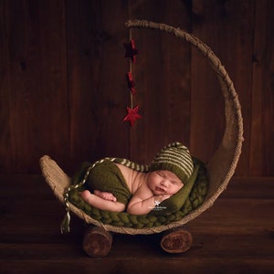 Rustic Moon - Floor Hammock / Swing, Newborn Photography Prop, Wood Log Bed - Ready to Ship