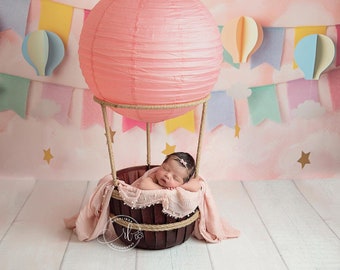 Hot Air Balloon Basket AND 6 Balloons, Newborn Photography Prop - Ready to Ship