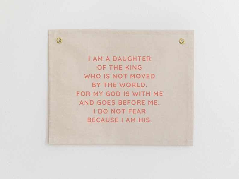 I Am A Daughter of the King Nursery Banner, Christian Nursery Decor, Bible Verse Banner for Girls, Bible Verse Tapestry, Scripture Flag