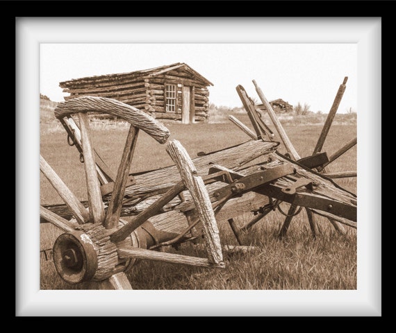 Landscape Photography Wagon Wheel Photo Rustic Wagon Wheel Etsy
