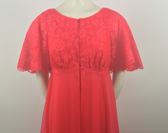 Conjunto de bata roja Vanity Fair de los años 60: camisón de encaje vintage, talla S