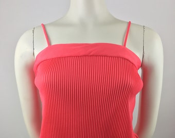 1970&#39;s Red Issey Miyake Inspired Top|Pleated Summer Top|Music Festival Top|Casual Weekend Top|Pleated Sun Top|Textured Summer Top|Size Small
