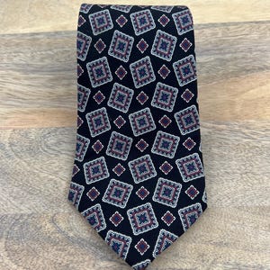 Lanvin Silk Necktie|Timeless Luxury Brand Necktie|Vintage Quiet Luxury Tie|Classic Italian Made Tie|Dark Blue Abstract Print Tie
