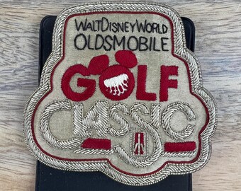 Vintage Disney World Oldsmobile Golf klassieke blazer embleem patch handgemaakt metallic edelmetaal draad fluweel Mickey Mouse PGA Tour trofee ornament