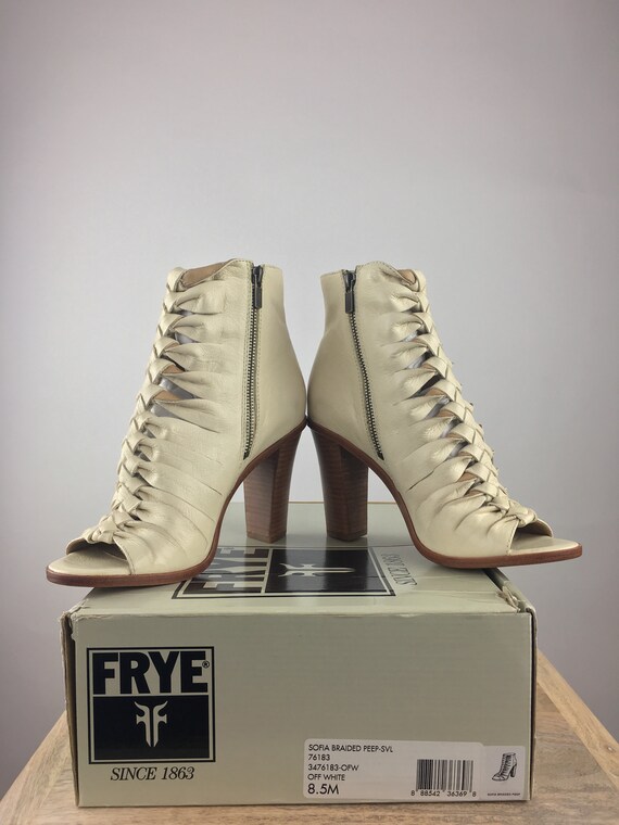 Frye Gladiator Leather Ankle Boots|Off White Sofia