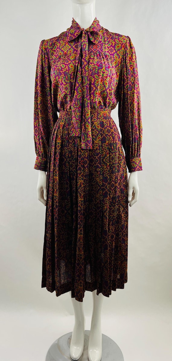 Saint Laurent, Saint Laurent for I.Magnin Luxury Designer Brand Silk Blouse & Wool Skirt Matching Set|Abstract Print 2 PC Set|Casual Dressy Church Outfit|S