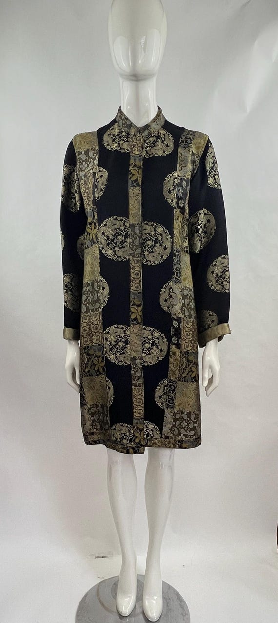 Black Gold Brocade Long Sleeve Mod Tunic|Cheongsam Qipao Ethnic Jacquard Duster|Elegant Asian-Inspired Tapestry Cocktail Party Shirt Dress