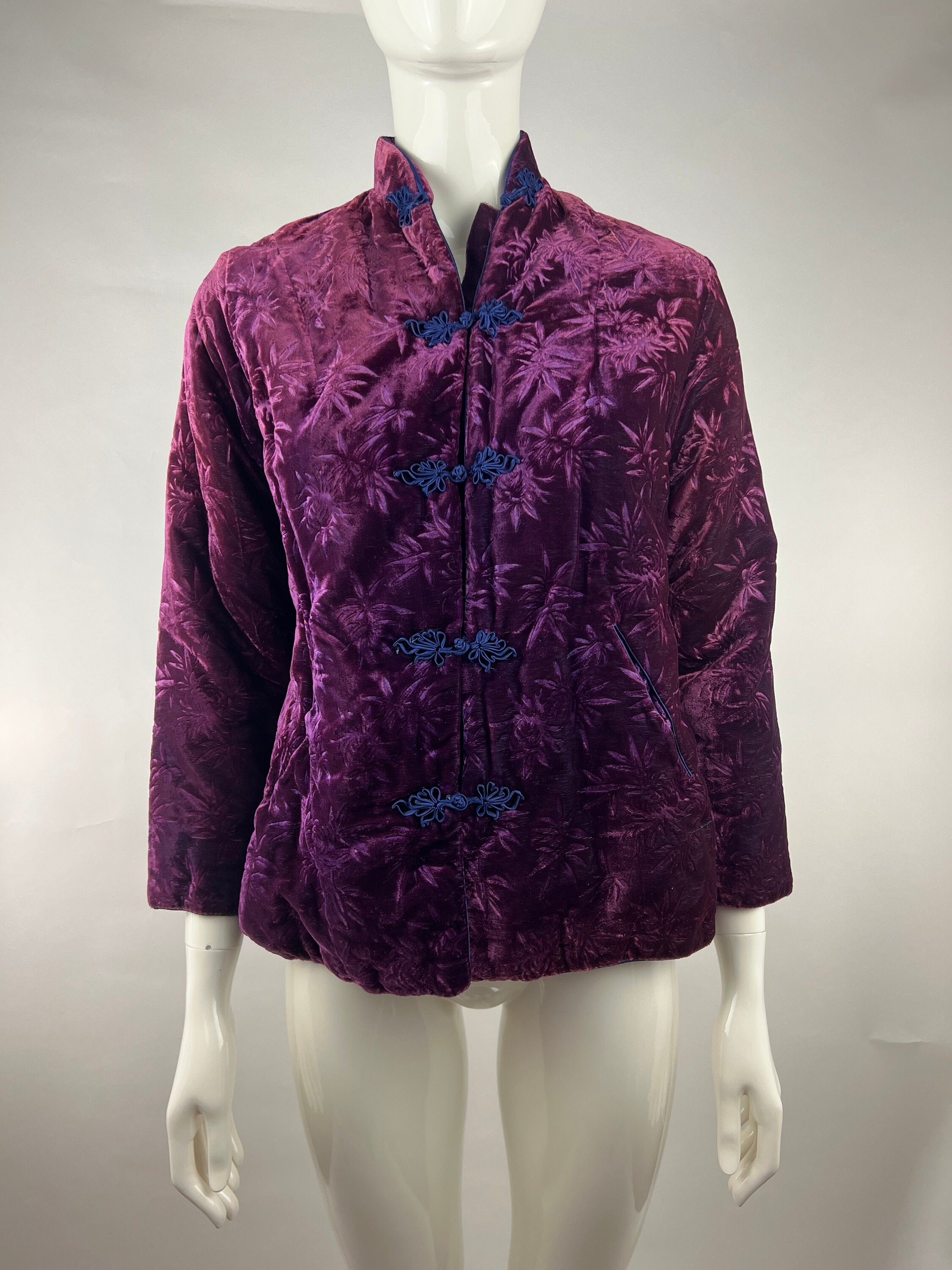 re様VELOUR QUILTING STAND COLLAR BLOUSON Ameri（アメリ）の「VELOUR QUILTING STAND COLLAR BLOUSON