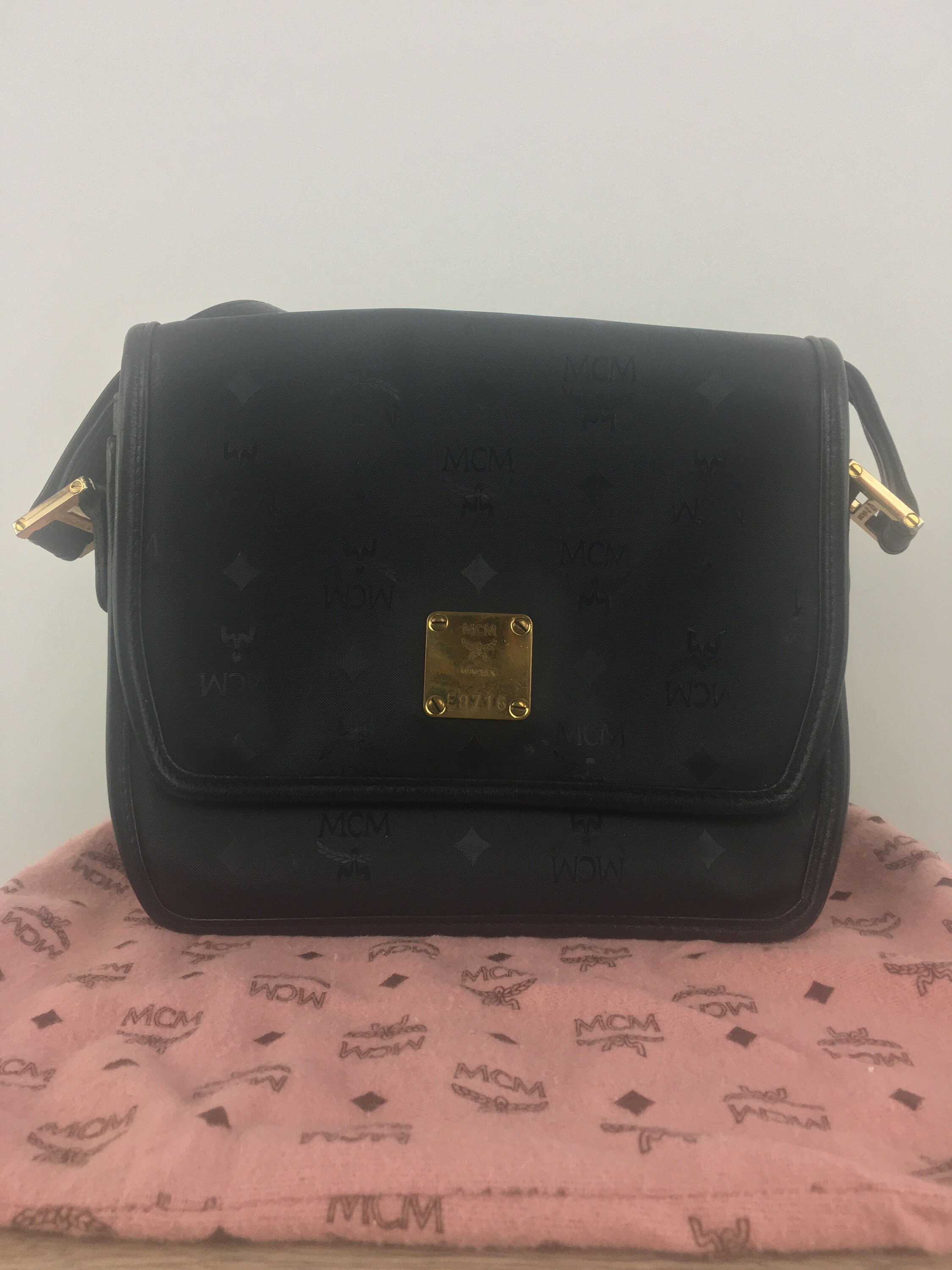 1990's Black MCM Purse Authentieke - België