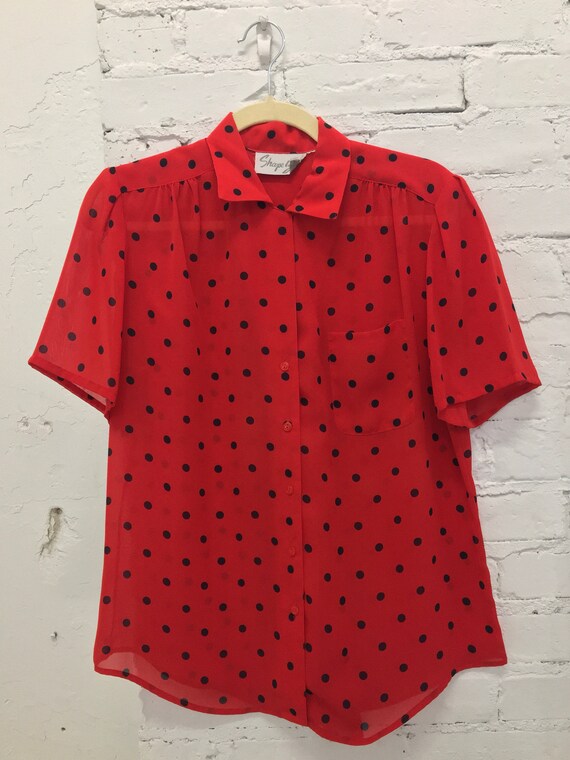 1980's Shapely Red Blouse w Black Polka Dots|Semi-