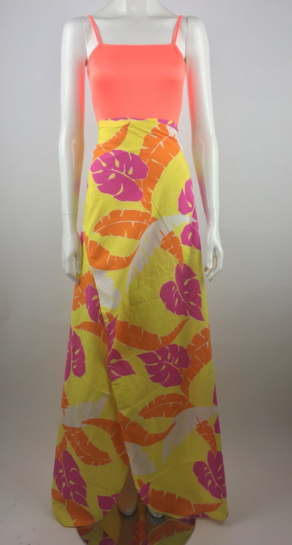 60's Black Sand Casuals Yellow Floral Wrap Skirt|S