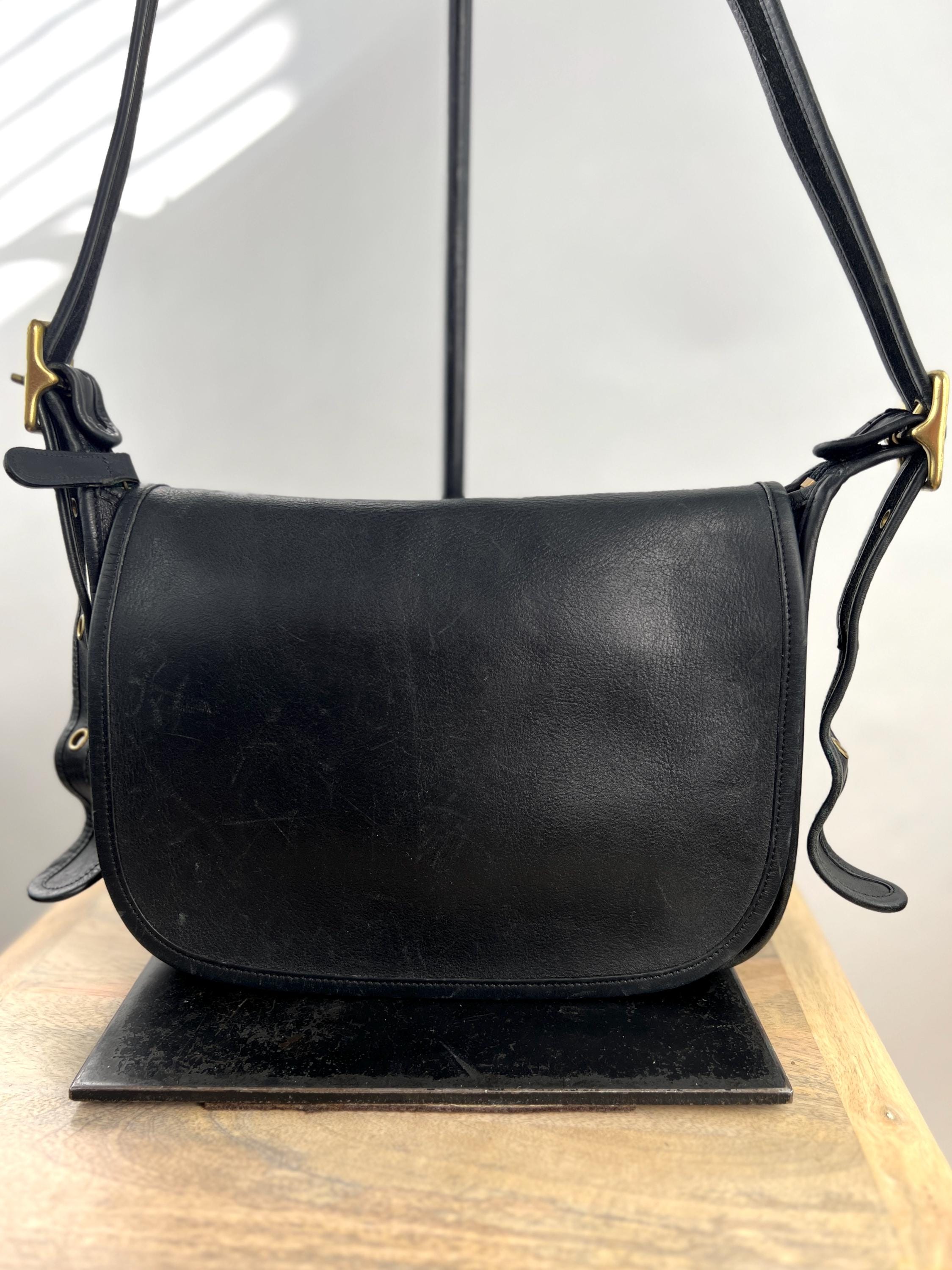 Vintage coach black leather crossbody bag - Etsy 日本