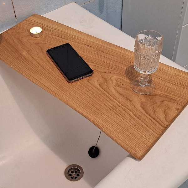 RECLAIMED RUSTIC OAK bath tray 60cm,  Solid white oak wormy wooden slat, Handmade bathroom caddy, Live edge hot tub board, Custom size order
