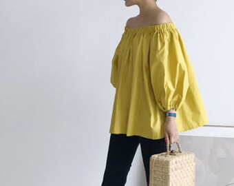 Summer Off the shoulder top / Crop top / Off Shoulder Top / Off Shoulder tunic / Off Shoulder T shirt / Off the Shoulder Shirt