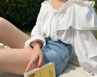 Summer Off the shoulder top / Crop top / Off Shoulder Top / Off Shoulder Shirt / Off Shoulder T shirt / Off the Shoulder Shirt