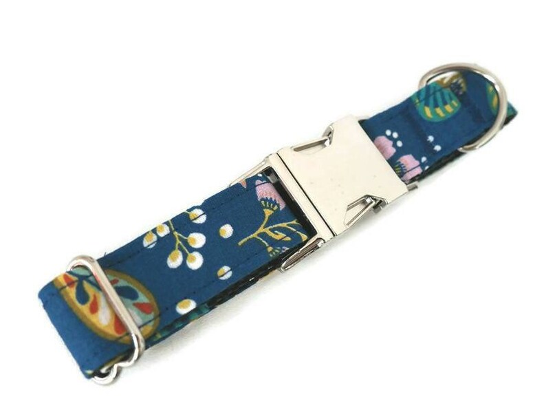 Adjustable dog collar
