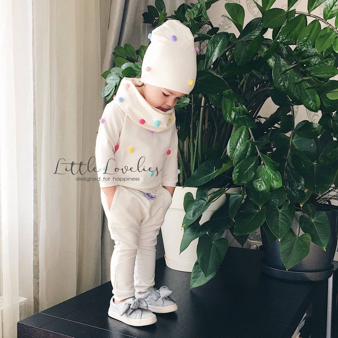 infant sweatsuit girl