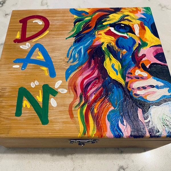 Wooden Stash Box, Personalised Hand Painted Lion, Portable Herb Storage Box, Rolling Box, Weed Box, Stoner Gift, Marijuana Storage Box