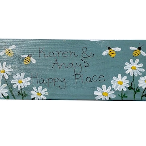 Bees & Daisy Flowers Summerhouse Sign, Garden Shed Plaque, Personalised Wooden, Cottage Garden, Greenhouse Plaque, Potting Shed