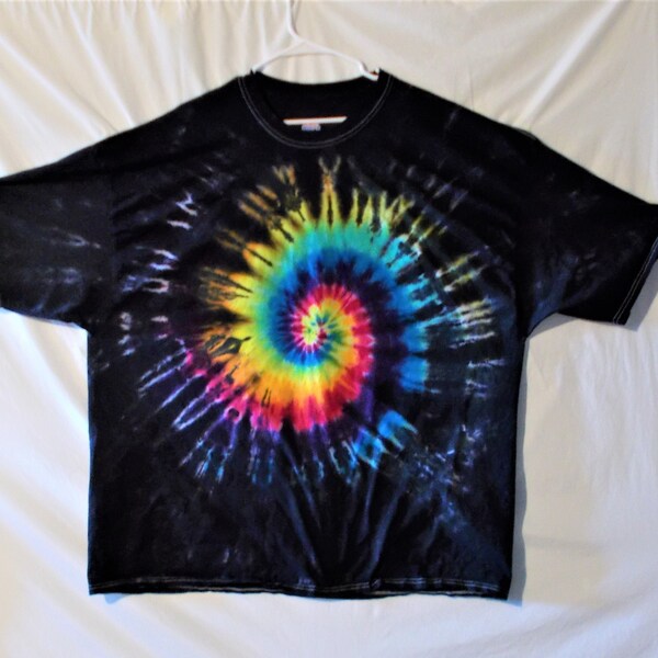 Plus Size Tie Dye, 5X Rave Shirt, 5XL Festival Attire, Plus Size Hippy Clothes, Gift for Hippie or Stoner, Trippy Tie Dye, Psychedelic Top