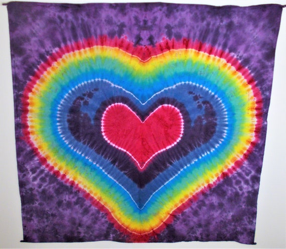 Tie Dye Tapestry Tie Dye Heart Wall Decor Rainbow Art Etsy