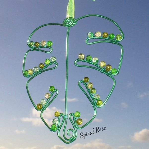 Cheese plant (Monstera) leaf wire and bead suncatcher / window hanger