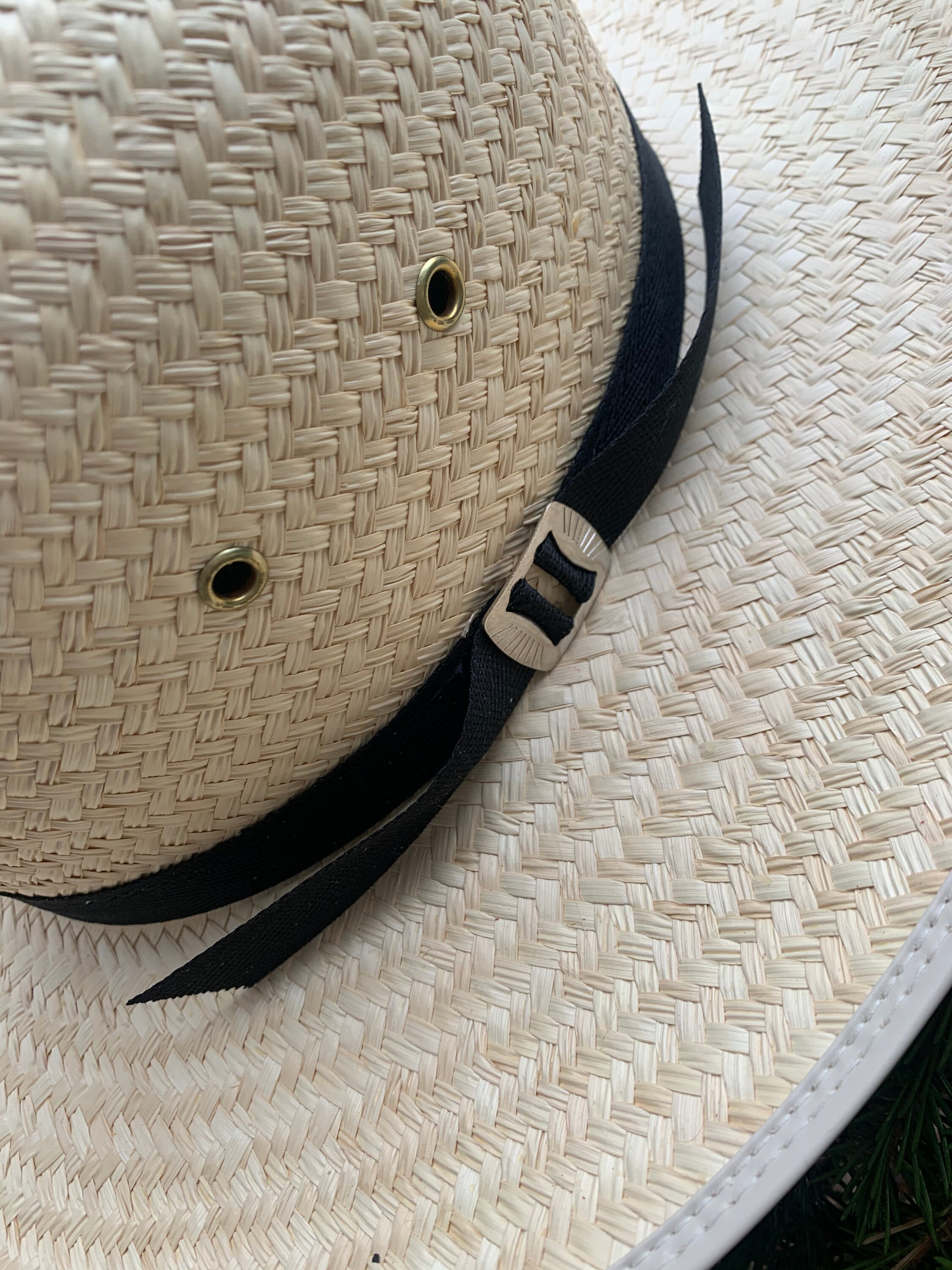 AMISH STRAW HAT Large Round Top Brand New Authentic Shade