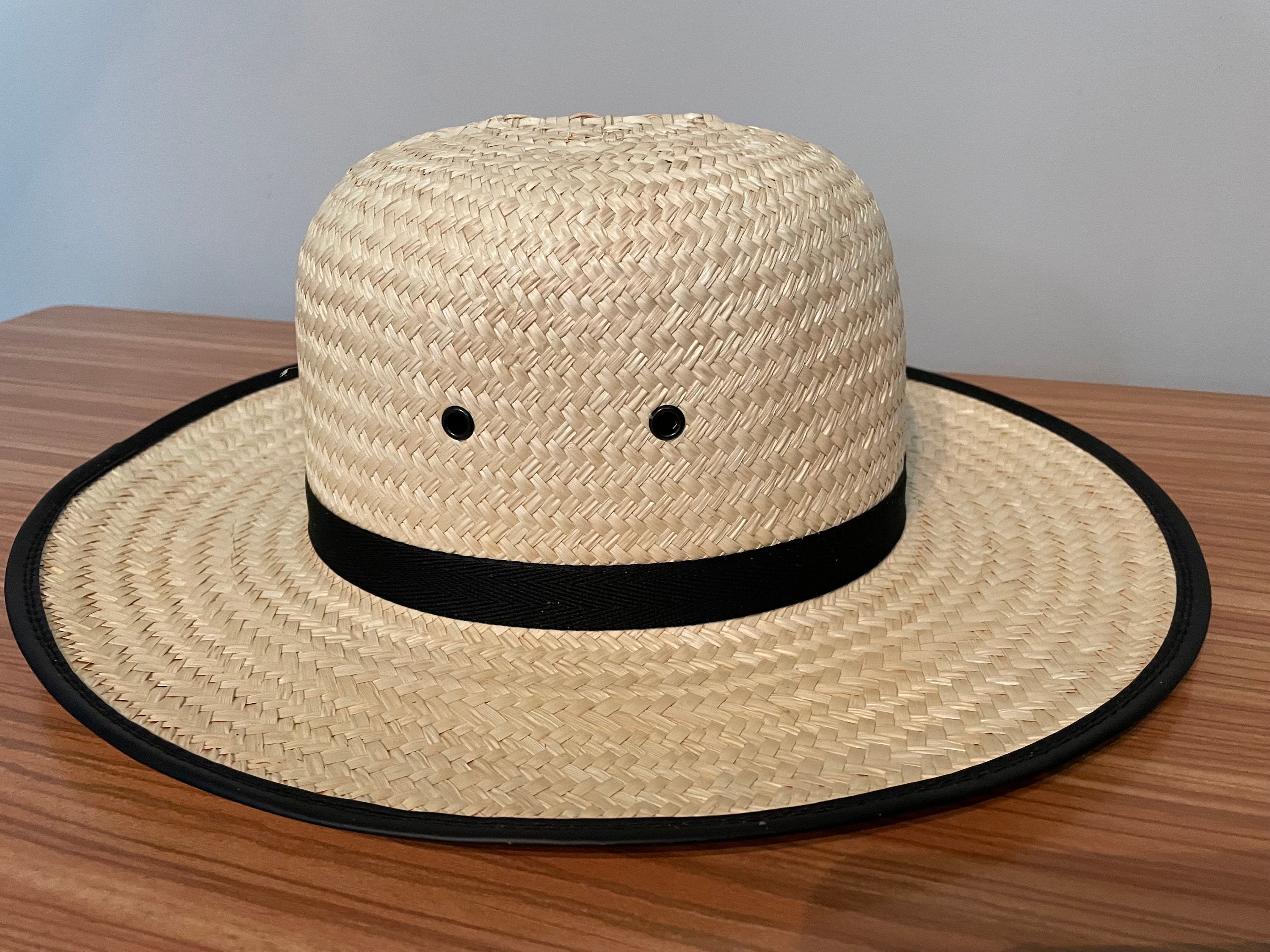 AMISH STRAW HAT Medium Round Top Brand New Authentic Shade Hat 