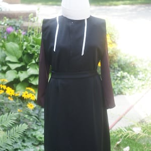 Bern Indiana Style Amish Womans Kostüm Bonnet Schürze Kleid Kostüm