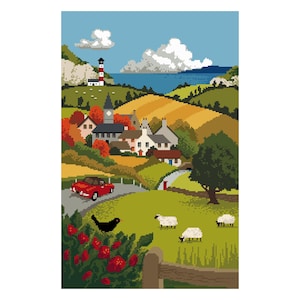 Könnte beinhalten: Eine Pixel-Art-Illustration einer ländlichen Landschaft mit einem roten Cabrio auf einer kurvenreichen Straße, einem kleinen Dorf mit Kirche, einem Leuchtturm auf einer Klippe, grünen Hügeln, einem Feld mit drei Schafen und einem Busch mit roten Blüten.