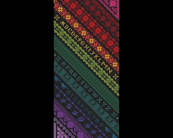 Kruissteekpatroon regenboogalfabet: diagonaal bandmonster op zwart (pdf-teltabel 002C)
