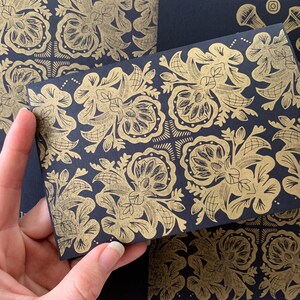 Biglietto di auguri - Letterpress Printed Cards, Blank Inside con busta in nero e oro, perfetto per Natale